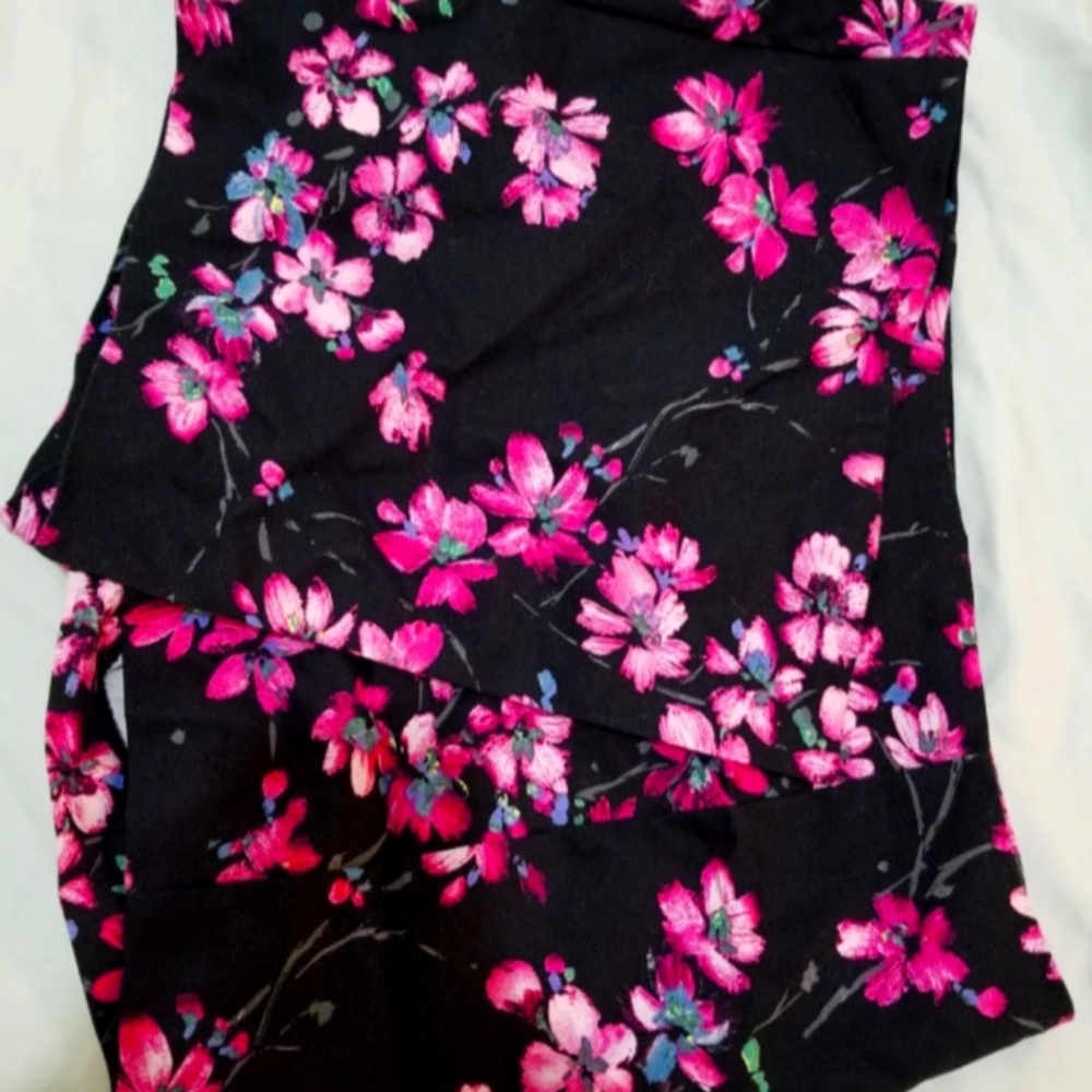 Express floral short